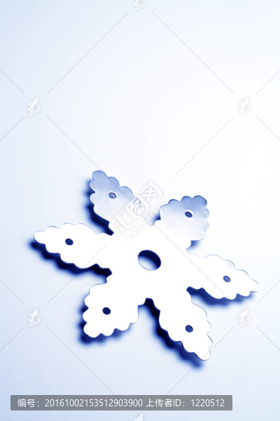 雪花藍(lán)摘要