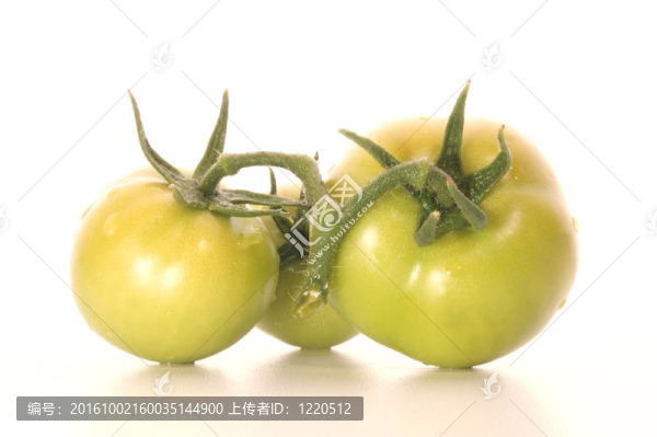 綠色的西紅柿是很好的沙拉