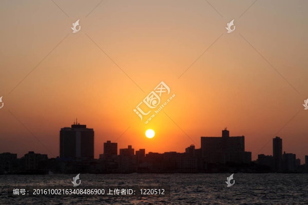 夕陽在哈瓦那