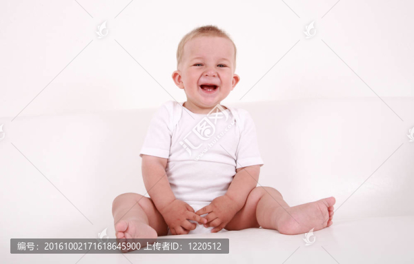 嬰兒的微笑
