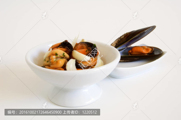 開胃菜：Mussels沙拉