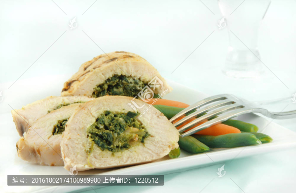 烤雞肉和蔬菜的佛羅倫薩