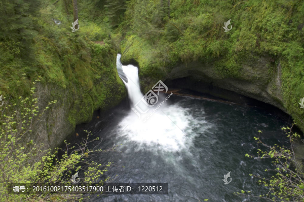 沖Bowl,Falls