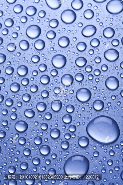 水