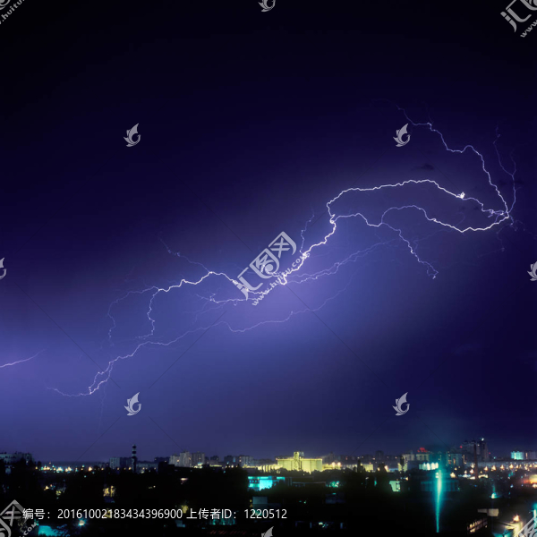 雷擊