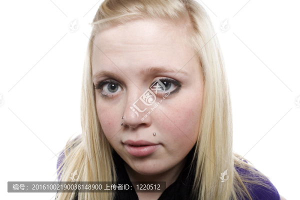 漂亮的眼睛的年輕女孩