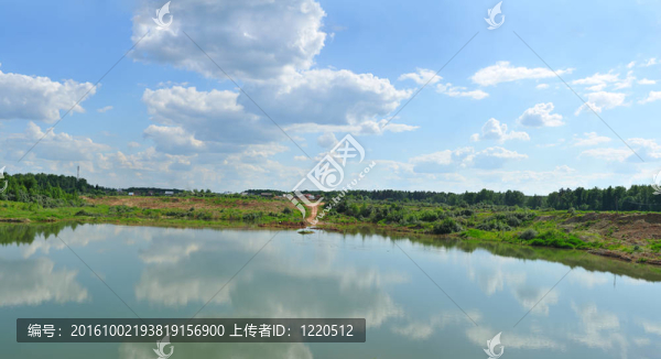 湖全景