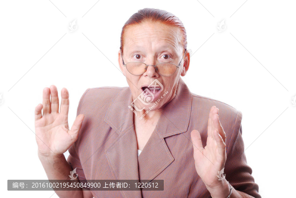 驚訝的中年婦女
