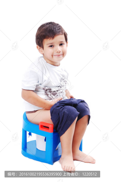 孩子是石亭和微笑