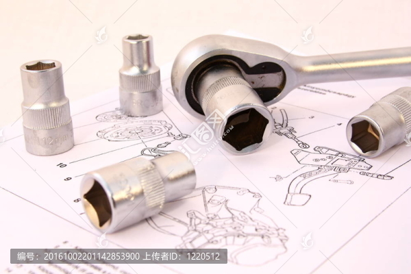 棘輪和插座