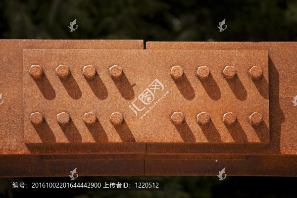 用鐵和螺栓橋