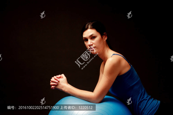 普拉提女士做