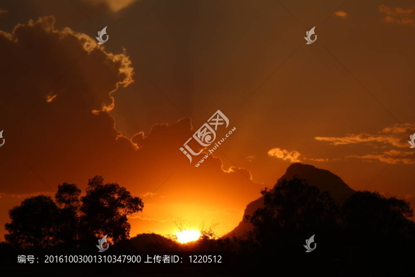 晚日落