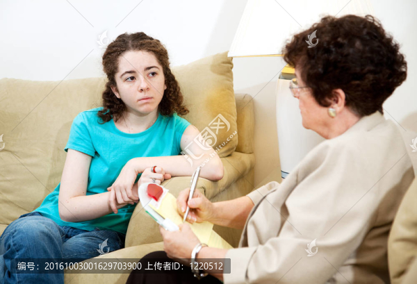 抑郁青少年治療
