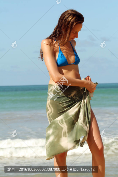 海灘上的女人