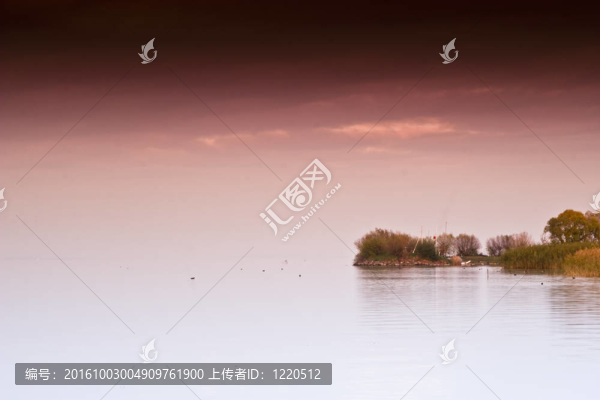日落場(chǎng)景-匈牙利巴拉頓湖