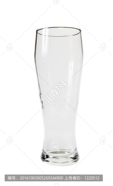 空的啤酒杯