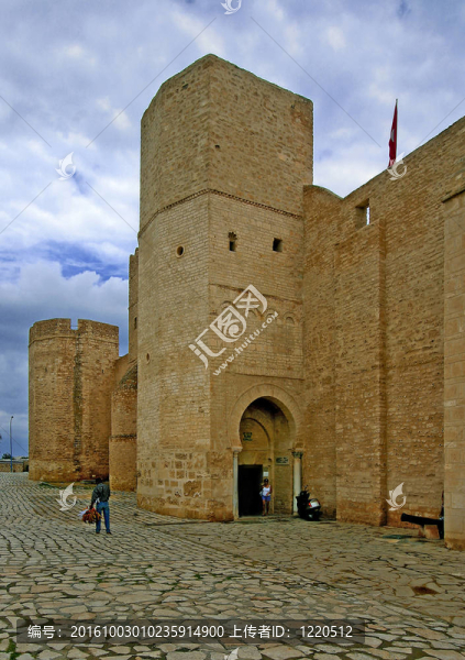 monastir04.jpg