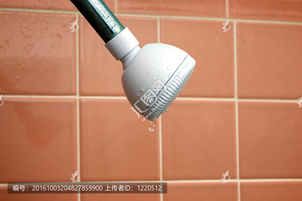 滴水噴頭