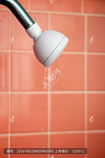 水管漏水