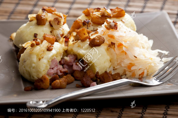 土豆餃子
