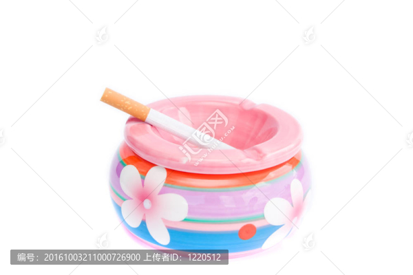 煙灰缸