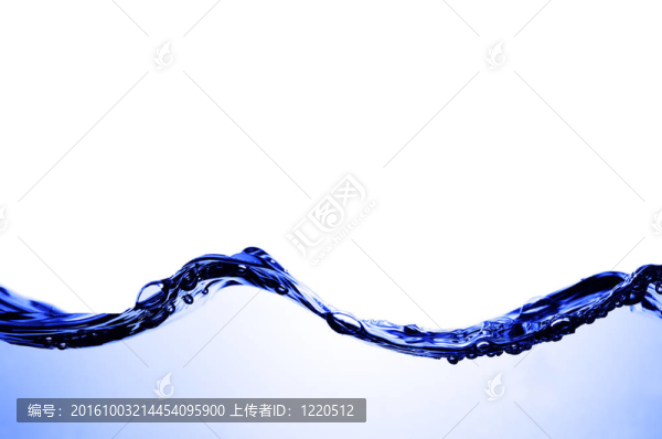 清澈的水