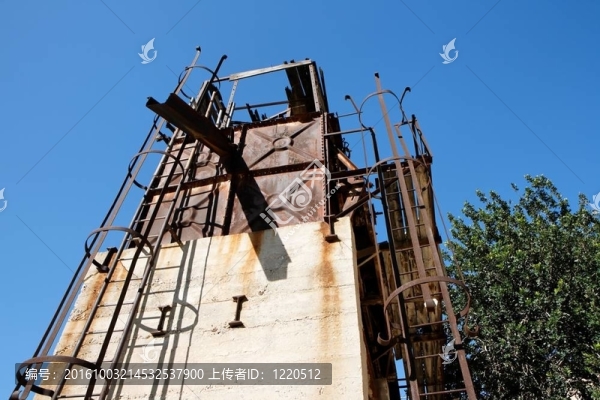 廢棄采石場機(jī)械
