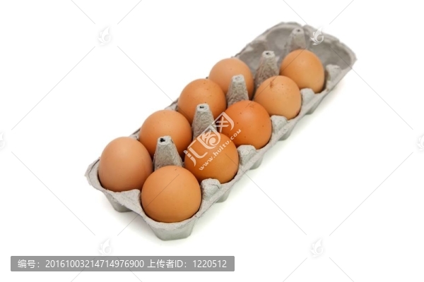 在一個紙盒中分離出九個褐色雞蛋