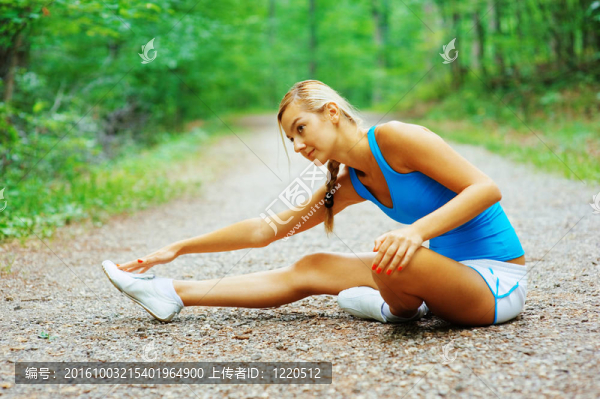 森林的路跑