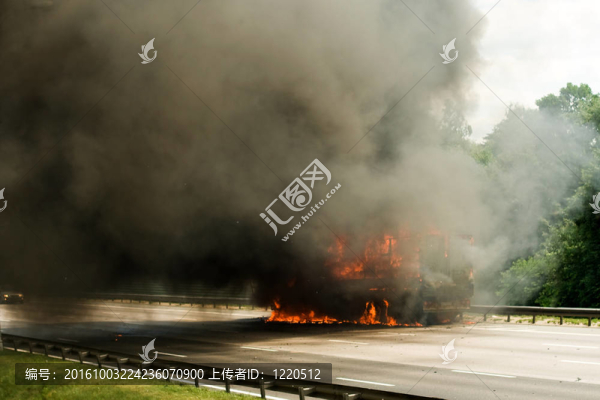 卡車爆炸