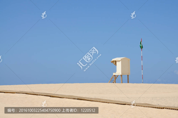 海灘上的救生站。加那利群島的富埃特文圖拉島島；西班牙