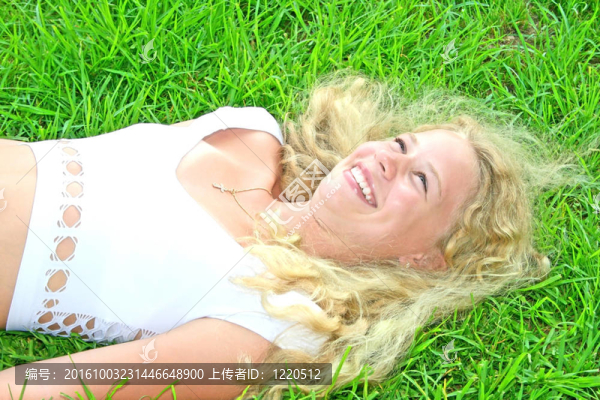 金發(fā)女孩