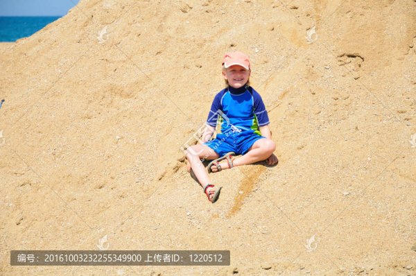 夏天已經(jīng)來到我們！