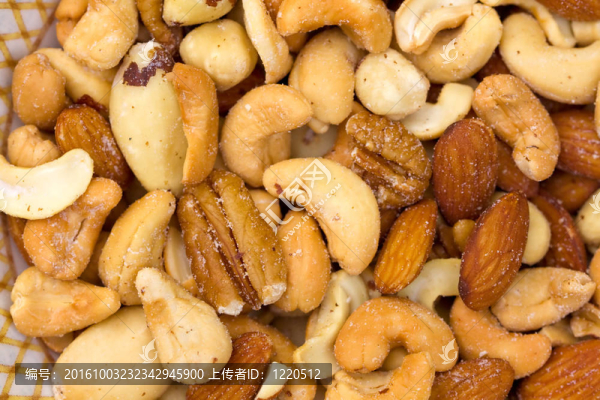 豪華混合堅(jiān)果