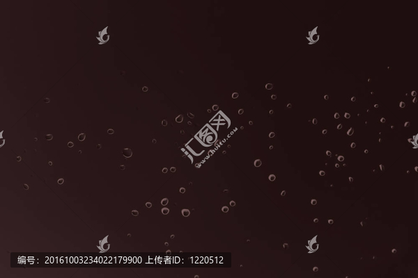 啤酒水滴在玻璃上