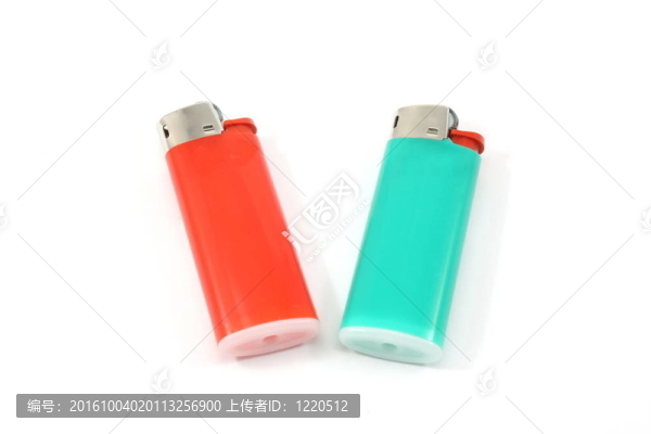 兩個打火機