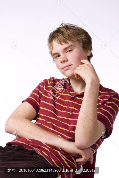 已故的Teenage,Boy