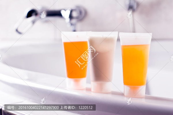 洗發(fā)水瓶