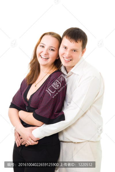 年輕夫婦笑