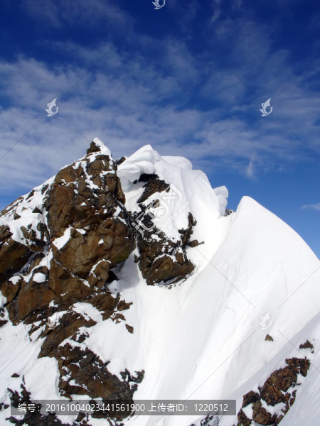 雪嶺