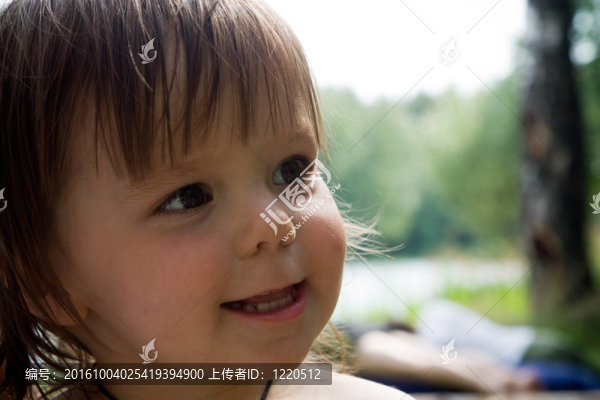 小女孩的肖像