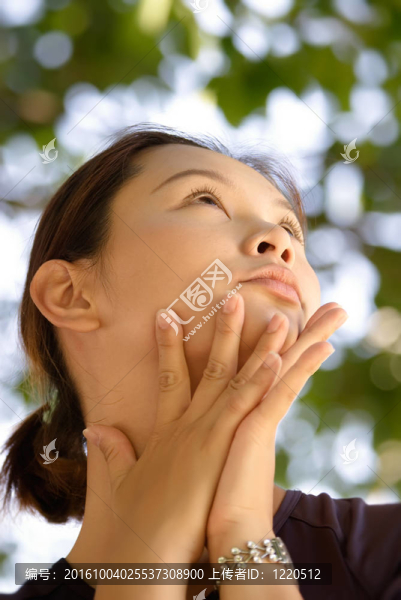 大自然美麗亞洲女人臉