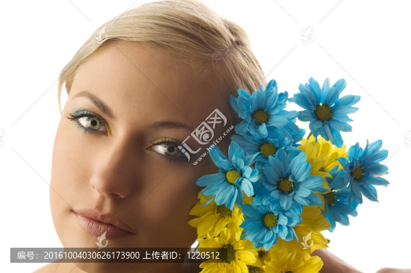 黃色和藍色的花