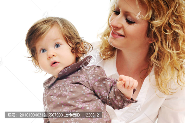 嬰兒的婦女