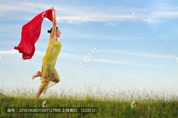 女人草甸圍巾