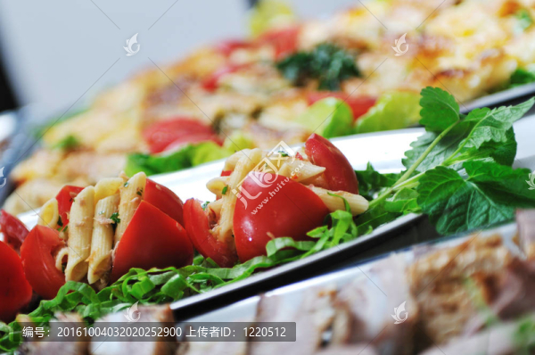 自助餐的食物
