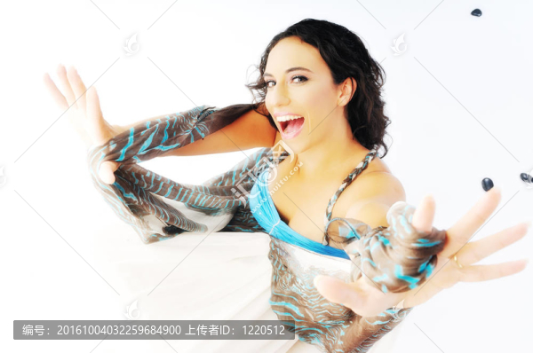 女性服飾時(shí)尚