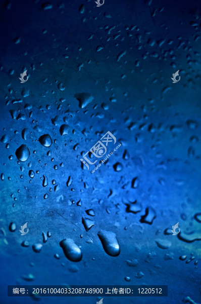 水槽中的水滴