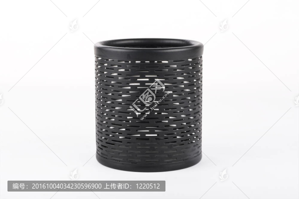 空筆和鉛筆容器